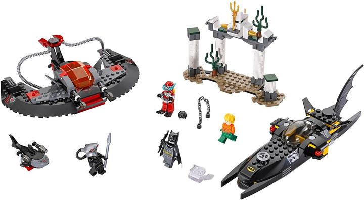 Actual product image LEGO Black Mantas attack (76027, LEGO DC)