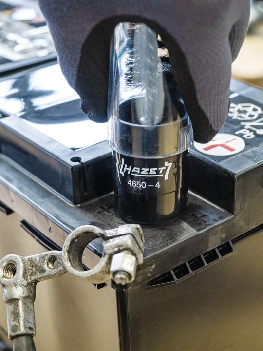 Produktbild HAZET Pol- und Batterieklemmen-Reinigungsbürste 4650-4