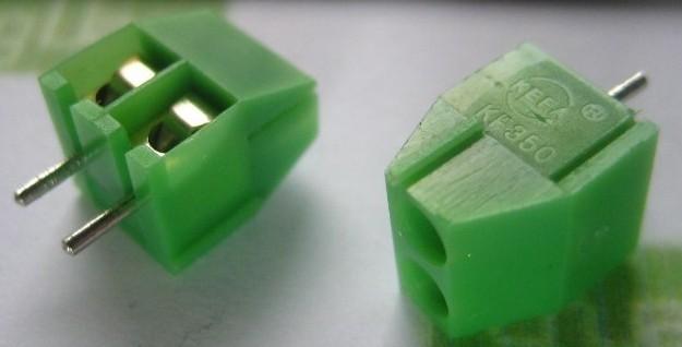 Immagine prodotto OEM Morsettiera PCB con connessione a vite 3.5mm 2Pin Verde