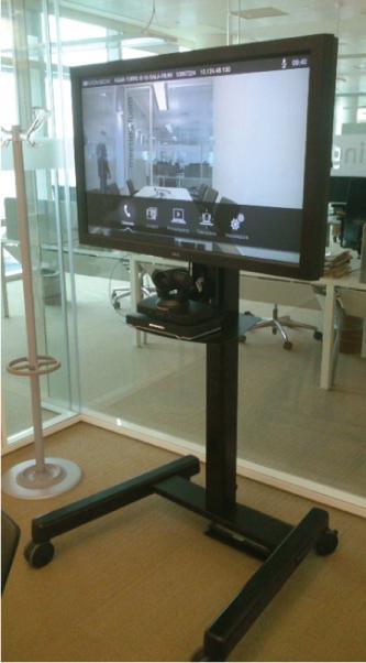 Actual product image Chief Large Flat Panel Mobile Cart PFCUB - Setup (Interface Fork) (82", 90.70 kg)