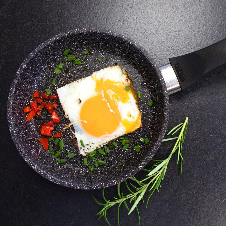 Actual product image Stoneline Frying pan 18 cm, cast aluminium non-stick coated pan, oven & induction suitable (Frying pan, Cast aluminium, 18 x 7.50 cm)