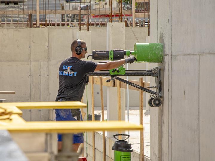 Immagine prodotto Eibenstock Unità di carotaggio diamantata DBE 352 42-352 mm 3000 W