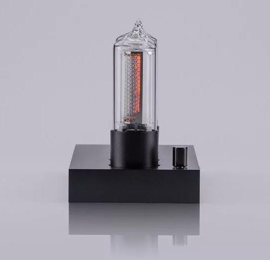 Produktbild Millclock NEU! ZIN18 Nixie-Uhr Klassiker Schwarzes Aluminiumgehäuse 4 Röhren.