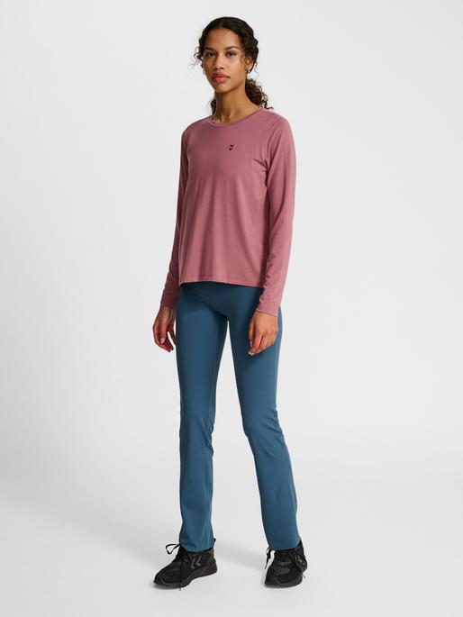 Actual product image hummel hmlYOGA SOFT LOOSE W T-SHIRT LS (XL)
