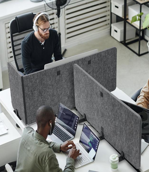 Produktbild Durable Tischtrennwand faltbar 1.20m PET-Filz/50cm Sichtschutzhöhe (120 x 50 cm)