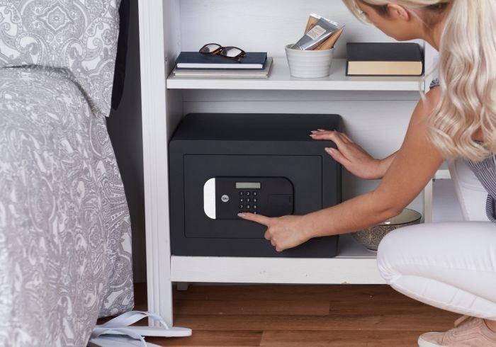 Actual product image Yale Safe (18.60 l)