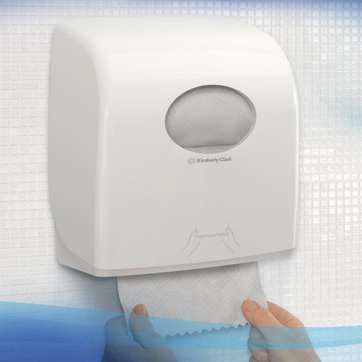 Actual product image Fincke Scott® ESSENTIAL™ Paper Towels (6 x)