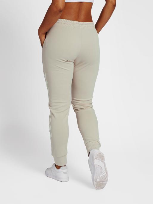Actual product image hummel Legacy Poly Woman Regular Pants (L)