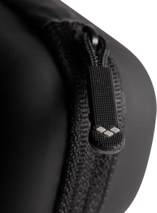 Actual product image Arena Swimming goggles case