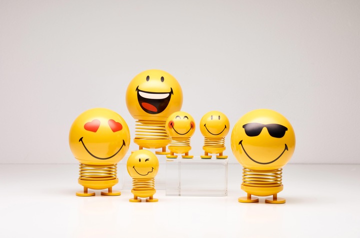 Produktbild Hoptimist Smiley Cool Figur (11 x 12 x 16 cm)