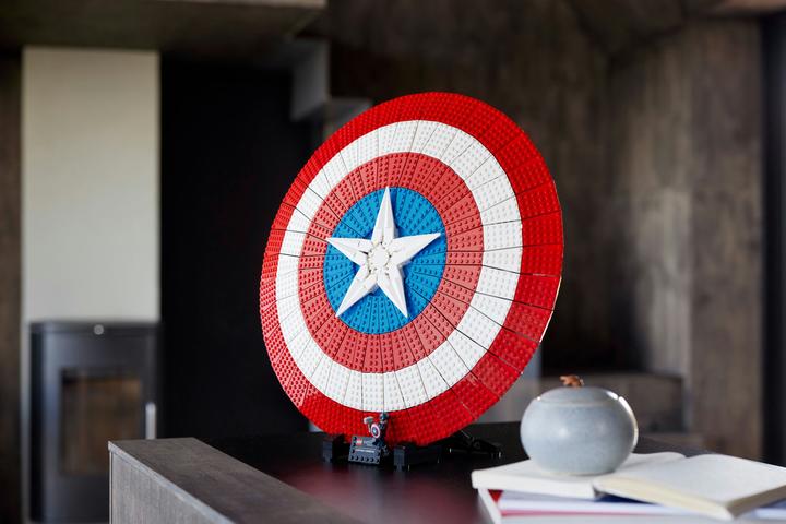 Produktbild LEGO Captain Americas Schild (76262, LEGO Marvel)