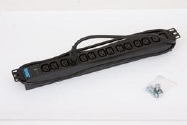 Triton RAB-PD-X09-A1 - 19-Zoll-Steckdosenleiste IEC C13 mit Kabel und Kontrollleuchte, 1 HE