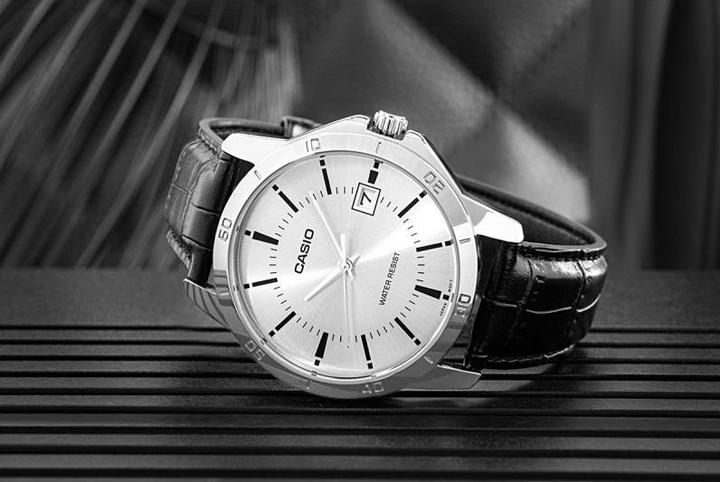 Immagine prodotto Casio MTP-V004L-7A (Orologio da polso analogico, 30 mm)