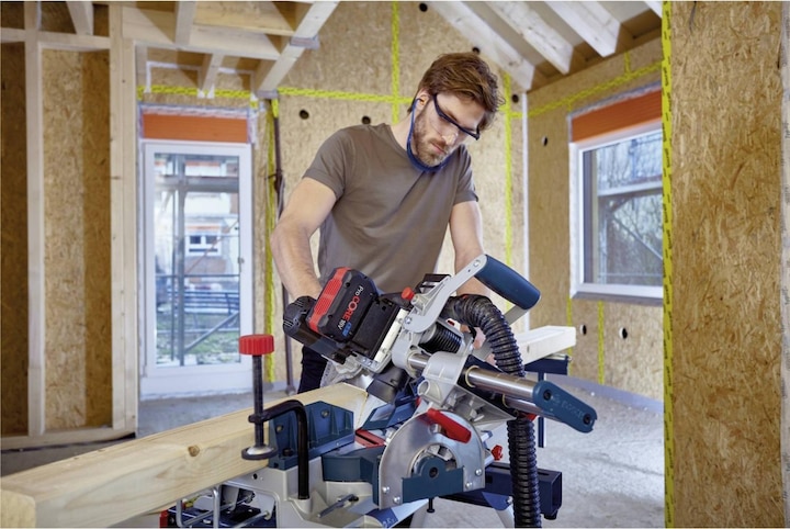 Actual product image Bosch Professional GCM 18V-216 Professional