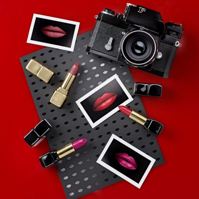 Image du produit Guerlain KissKiss Rouge à Lèvres (344 Sexy Coral)