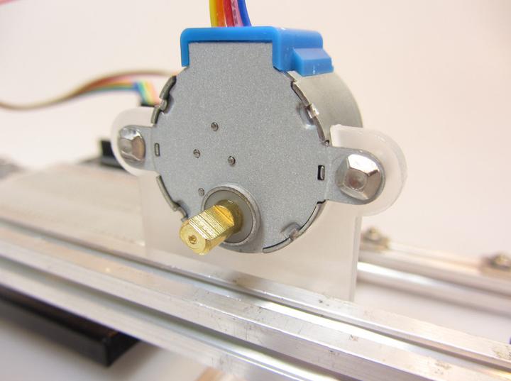 Immagine prodotto MakerBeam Staffa passo-passo piatta (Vari, Progetti Makerbeam, Kit di costruzione)