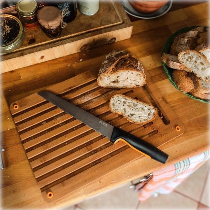 Produktbild Fiskars Functional Form knife for bread (21.30 cm)