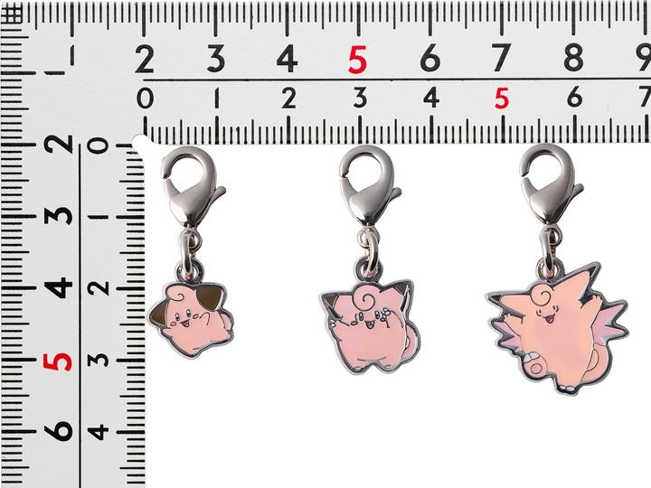 Produktbild Pokémon Pokemon Center - Cleffa, Clefairy & Clefable Schlüsselanhänger - 3 Stück