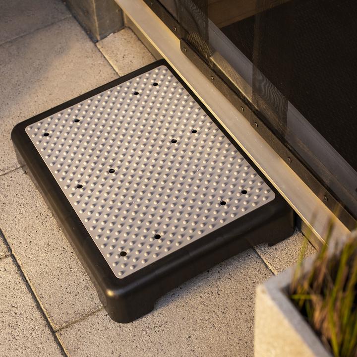 Actual product image UPP Step, climbing aid, indoor and outdoor, 50 x 40 cm