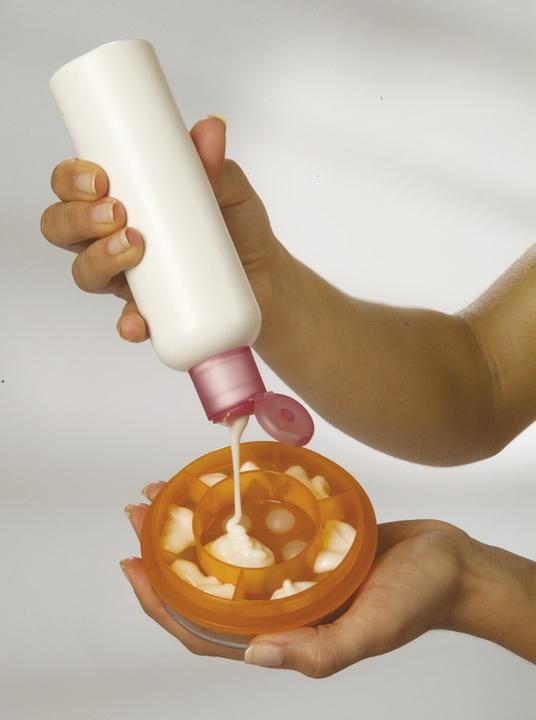 Actual product image Hydas Back Cremer, with fork handle, 45 cm, orange