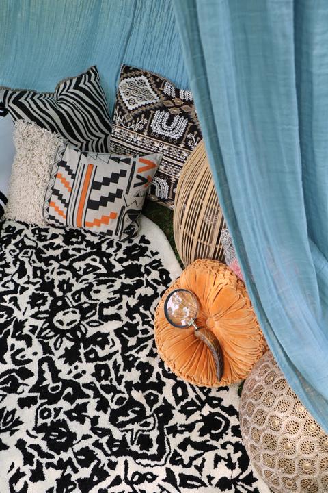 Actual product image Interstil Magnifying Glass