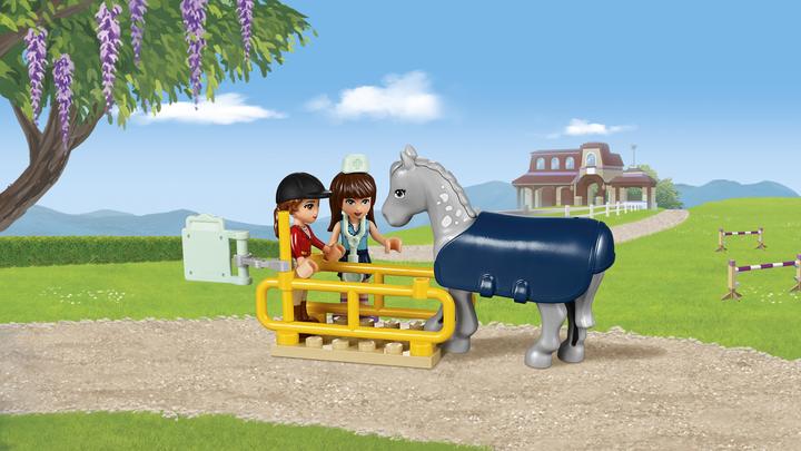 Image du produit LEGO Véhicule hippomobile et vétérinaire Friends (41125, LEGO Friends)