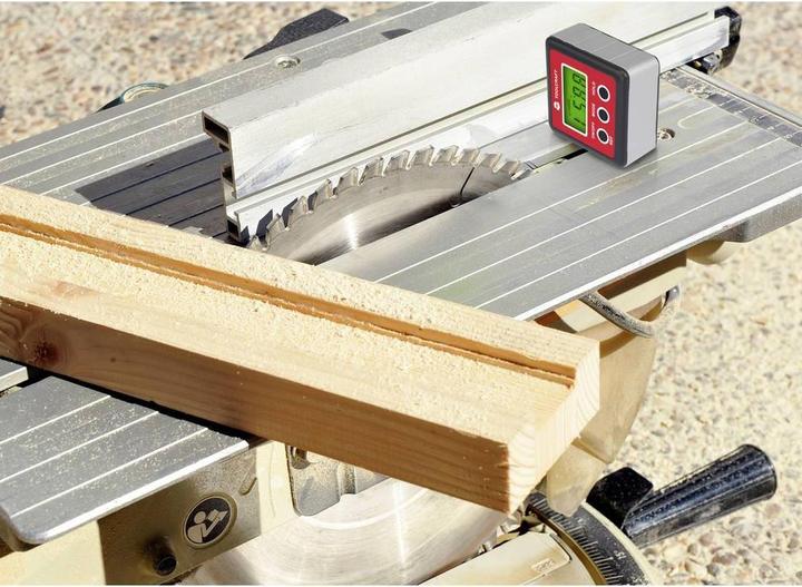 Actual product image Toolcraft Digital protractor