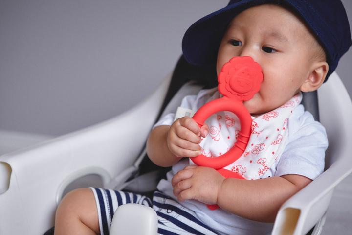 Actual product image Marcus&Marcus Bite ring (6 Months)