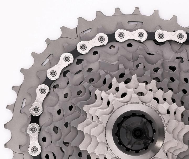 Actual product image KMC Chain X11 Silver/Black (11-speed)