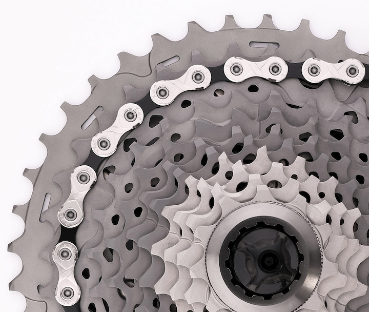 Actual product image KMC Chain X11 Silver/Black (11-speed)