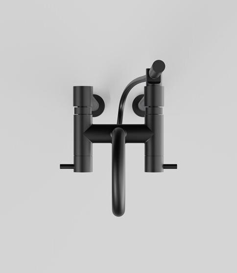 Actual product image Steinberg series 100 bath faucet, freestanding, projection: 231mm, 1001162