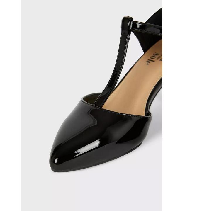 Actual product image Good For The Sole Womens/Ladies Emma Pointed Wide Court Shoes (39)