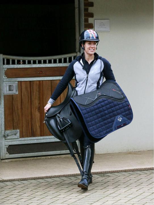 Produktbild LeMieux dressurmatte für pferde emieux x-grip siicone