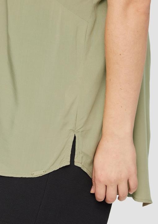 Immagine prodotto S.Oliver Bluse Oversized-Bluse mit überschnittenen Schultern und Teilungsnaht (52)