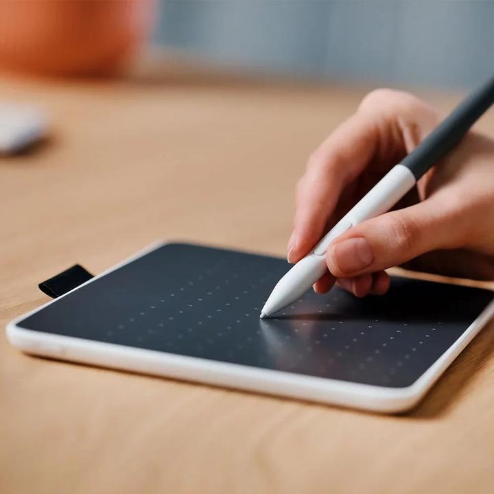 Actual product image Wacom One M