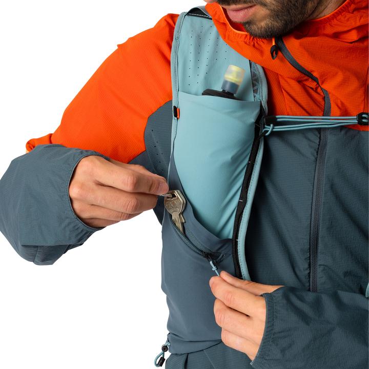 Actual product image Dynafit Alpine 8 Vest (XL)