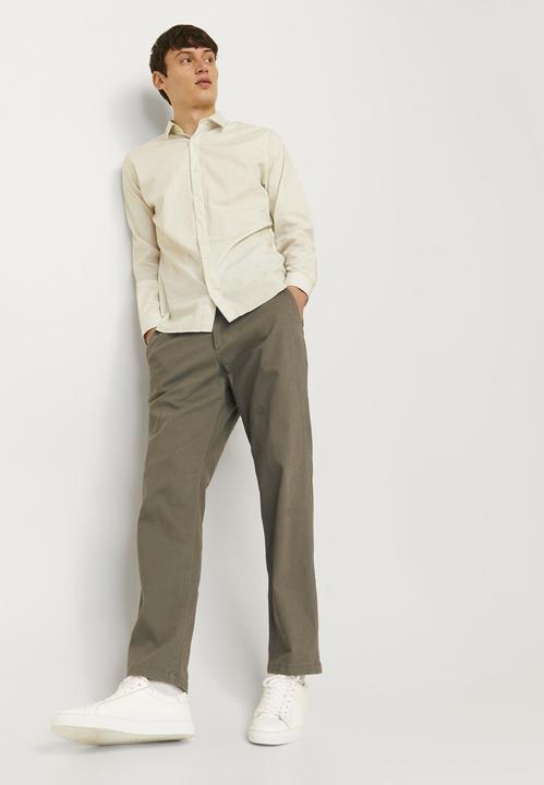 Actual product image Jack & Jones Relaxed fit chino trousers Chino trousers (W34/L32)