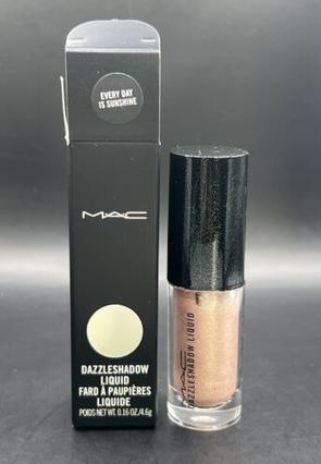 Actual product image MAC Cosmetics Dazzleshadow Liquid (Everyday Is Sunshine)