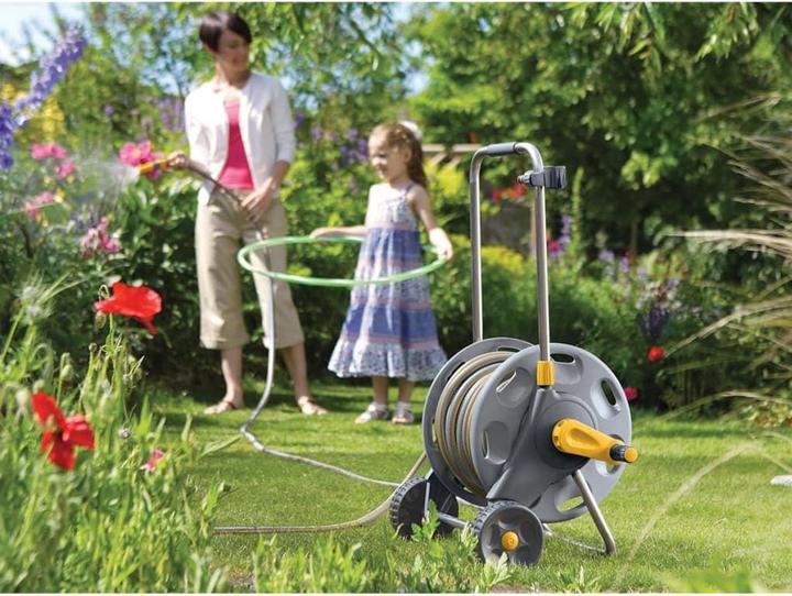 Image du produit Hozelock Dévidoir mobile pour tuyau 2434 raccord fileté 16 mm 5/8 po. PVC (30 m)