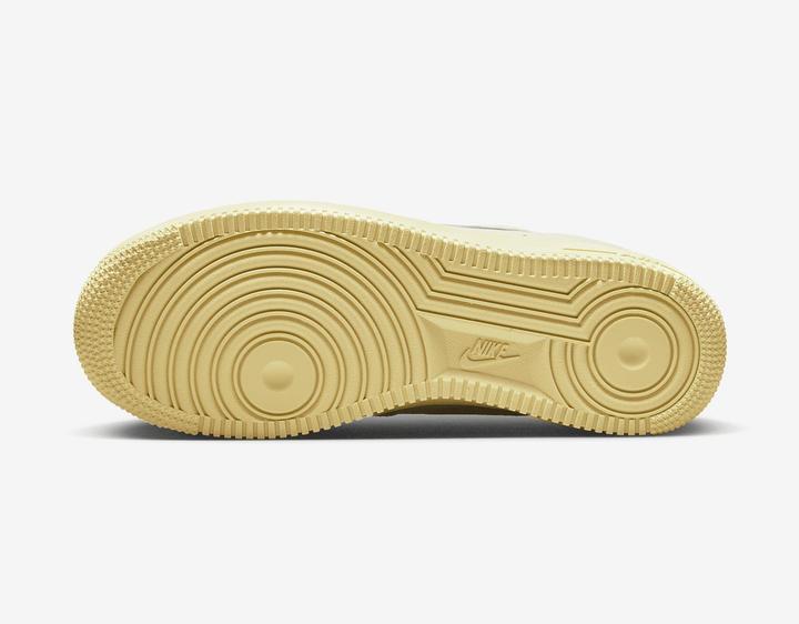 Produktbild Nike Air Force 1 '07 LX (36.5)