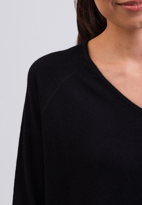 Actual product image Cash-Mere Kaschmir V-Ausschnitt Pullover mit Seitenschlitzen (XS, M)