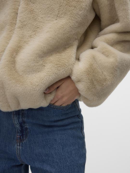 Produktbild Vero Moda VMSONJALIGA Jacke Kunstpelzjacke