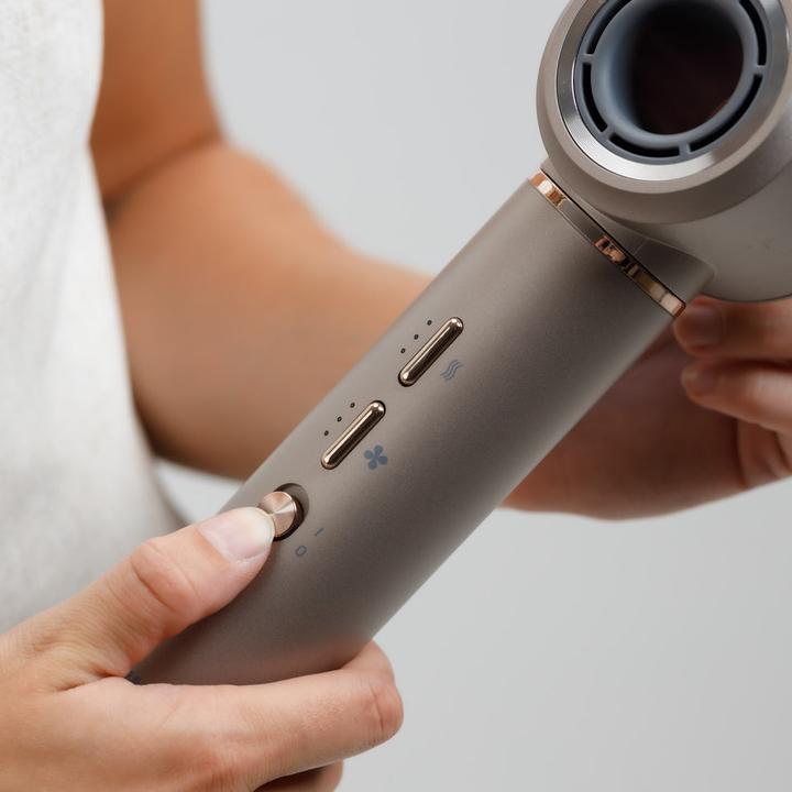 Actual product image Taurus Airwave Digital Pro Haarstylinggerät