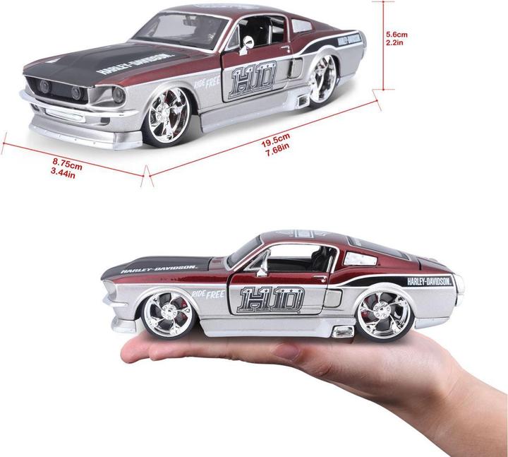 Actual product image Maisto 1:24 Model Car Harley Davidso