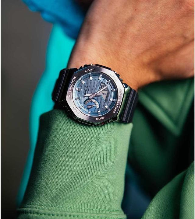 Produktbild G-Shock GBM-2100A-1A2ER (Chronograph, Digitaluhr, 44.40 mm)