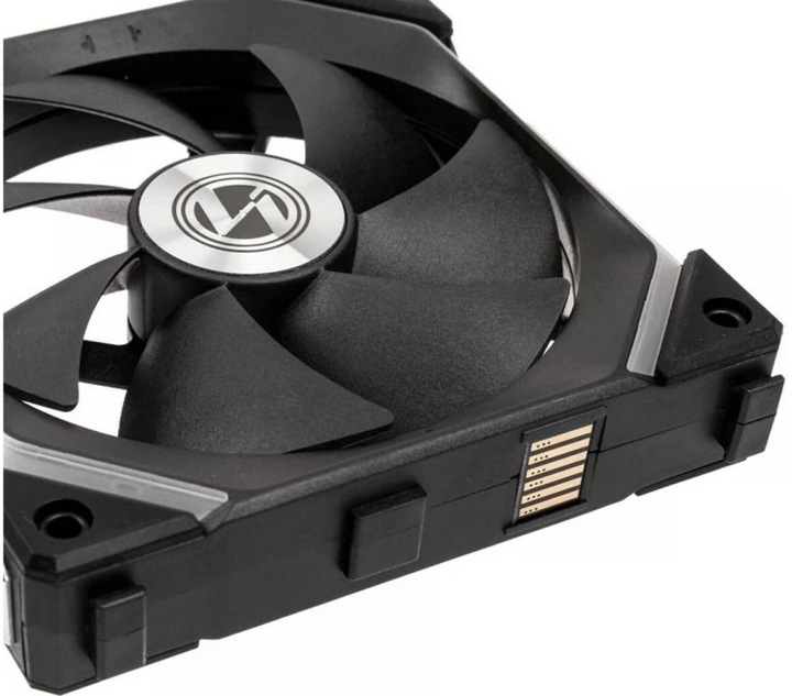 Actual product image Lian-Li UNI FAN SL120 RGB PWM (120 mm, 1 x)