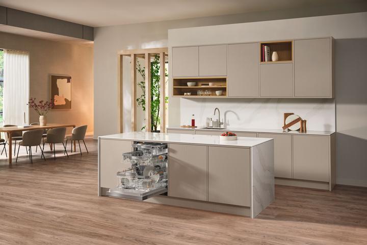 Actual product image Miele G 7731 SCi AD 125 Gala Ed.