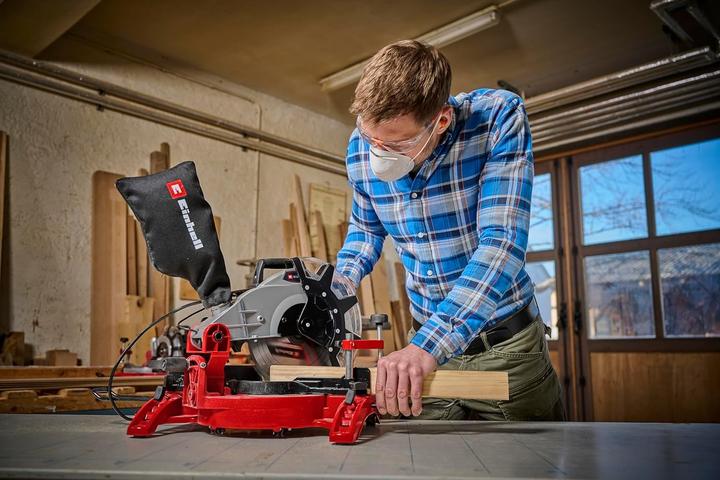 Produktbild Einhell Kapp- und Gehrungssäge TC-MS 2513 L