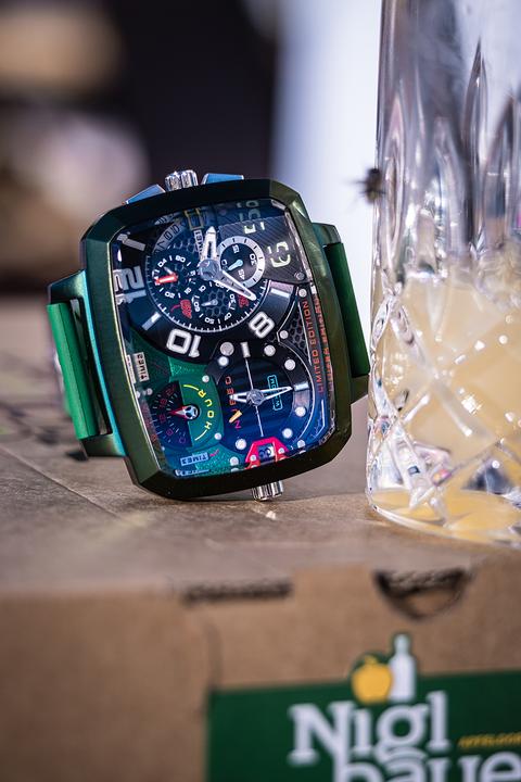 Immagine prodotto Nubeo NB-6084-03 Orologio da uomo Odyssey Triple Time-Zone Limited 58mm 5ATM (Cronografo)