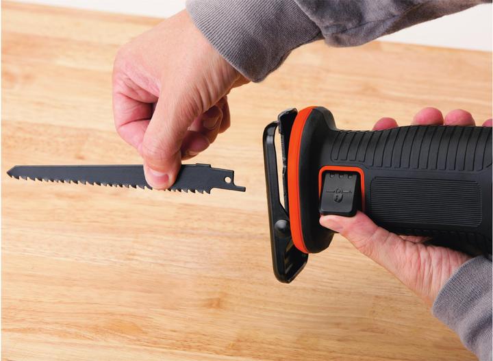 Produktbild Black & Decker 18V AkkuSäge BDCR18
